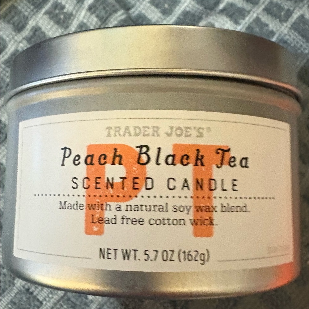 Trader Joe's Peach Black Tea Scented Candle